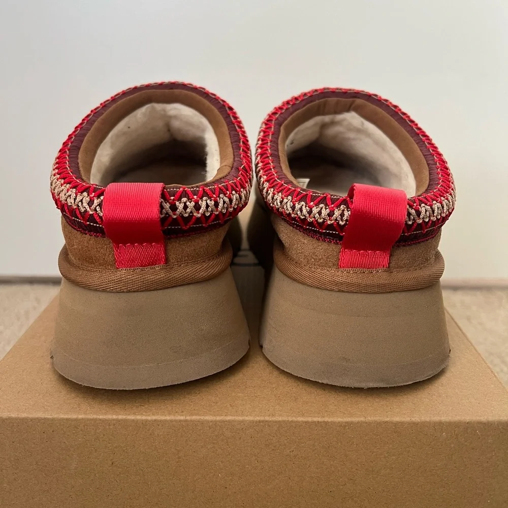 Taz Ugg Slippers - Picture 4 of 5